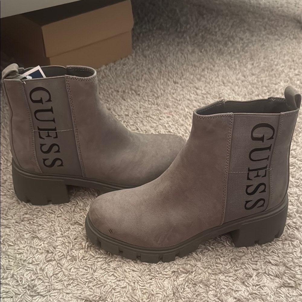 GUESS Women's Gray Ankle Boots